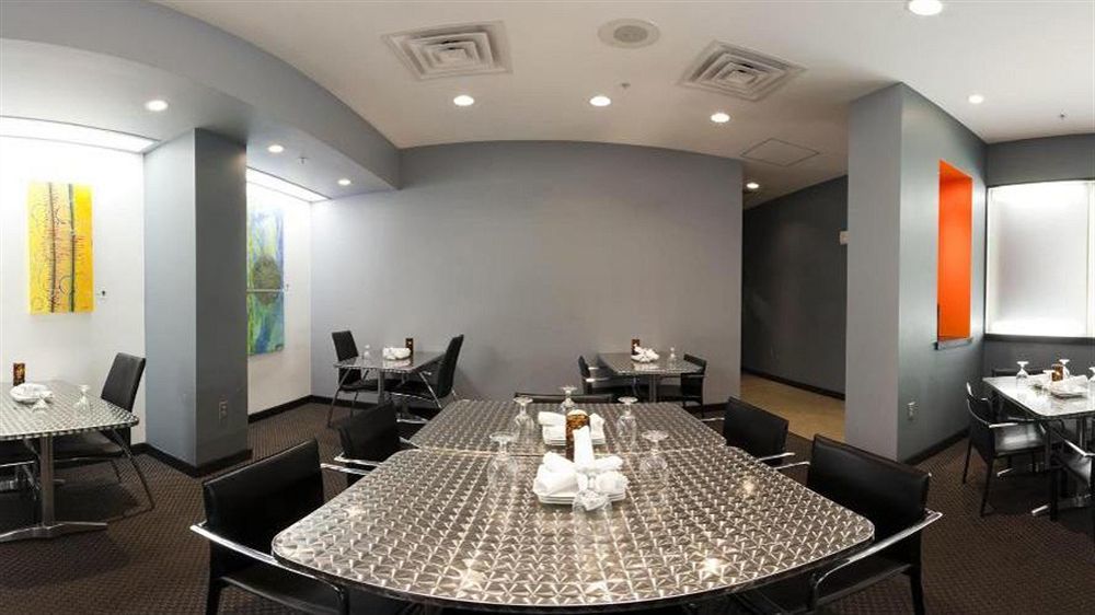 Holiday Inn Lincoln Southwest By Ihg Екстер'єр фото